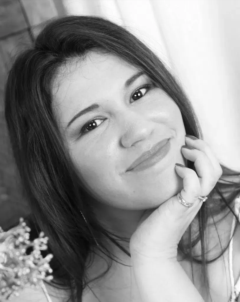 Melissa De La Cruz, Sophrologue